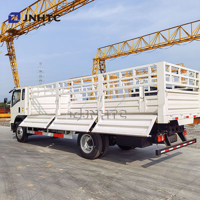 Sinnotruk Howo 10 टन लाइट ड्यूटी कार्गो ट्रक नया 4x2 4x4 ड्राइव व्हील डीजल ईंधन राइट स्टीयरिंग बिक्री के लिए