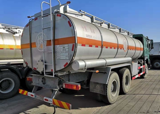 खतरनाक रसायनों के परिवहन के लिए 6 * 4 371hp ईंधन टैंक ट्रक 21cbm