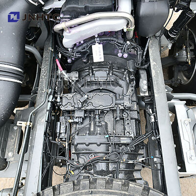 नया 430HP 6X4 HOWO NX TX 10 पहिया डंप ट्रक चेसिस 20 टन 30 टन क्षमता डीजल यूरो 2 खनन भारी ट्रक खंड के लिए छोड़ दिया