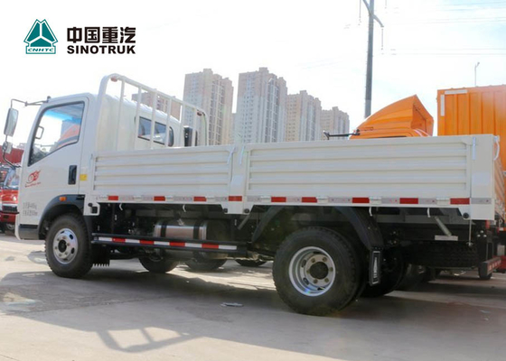 SINOTRUK HOWO 116HP 4X2 6 पहियों 3 टन लोड हो रहा है क्षमता लाइट ट्रक