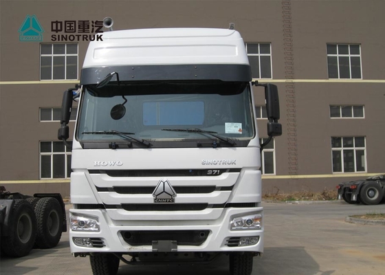 सफेद SINOTRUK 371HP प्राइम मूवर ट्रक 10 टायर हॉवो ट्रैक्टर हेड ट्रक