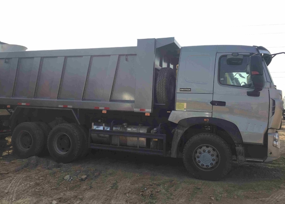 12 टायर, 1 वर्ष की वारंटी के साथ 8X4 371HP 60 टन हैवी स्पेक डंप ट्रक