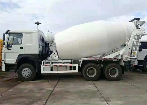 10M3 मिक्सर टैंक कंक्रीट मिक्सर ट्रक Sinotruk Howo7 6x4 10 पहियों ARK Pto के साथ