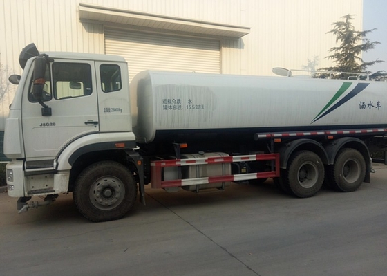 Q345 HOWO वाटर कंटेनर ट्रक 6 X 4 336HP यूरो II उच्च टक्कर प्रतिरोध