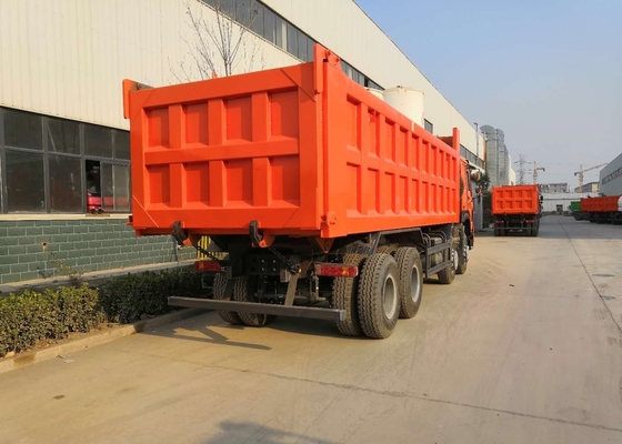 HOWO7 सिनोट्रुक के 8x4 हेवी ड्यूटी डंप ट्रक, 12 पहियों 25M3 50 टन डंप ट्रक