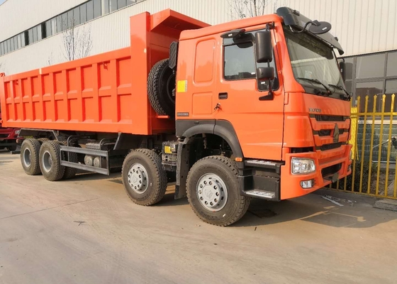 HOWO7 सिनोट्रुक के 8x4 हेवी ड्यूटी डंप ट्रक, 12 पहियों 25M3 50 टन डंप ट्रक
