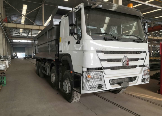 आईएसओ PASSED SINOTRUK HOWO 8x4 डंप ट्रक कंस्ट्रक्शन इंटरनेशनल डंप ट्रक रियर डंप ट्रक