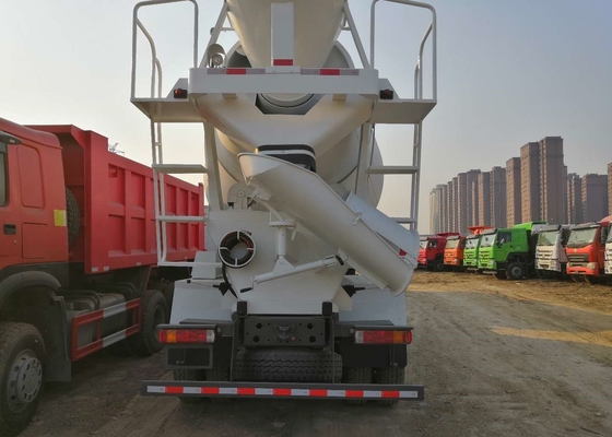 Howo Cement Truck Mixer Self Loading मिक्स कंक्रीट ट्रक 6 * 4 ड्राइव प्रकार