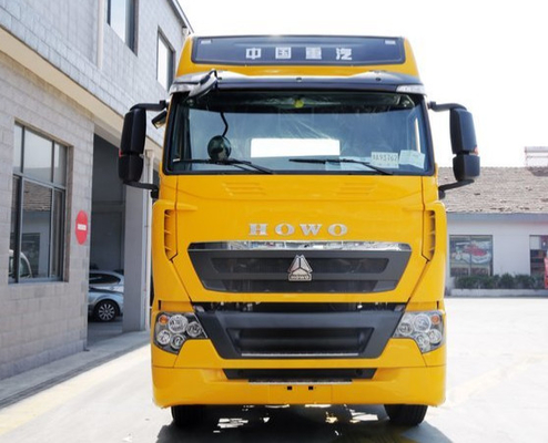 पीला रंग सिनोट्रुक 4x2 हॉव ट्रैक्टर ट्रक 290hp यूरो II उत्सर्जन मानक