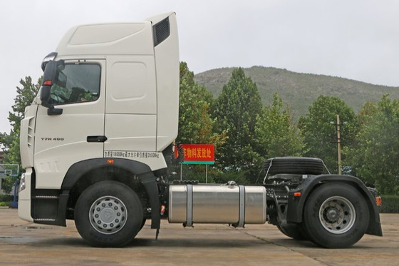 सफेद SINOTRUK HOWO 4X2 प्राइम मूवर ट्रक ट्रैक्टर हेड 336HP ZZ4257S2424VV