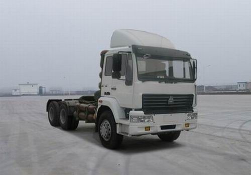 Sinotruk Swz 6x4 ट्रक ट्रैक्टर 371hp प्राइम मूवर टो ट्रैक्टर ZZ4251N3241C
