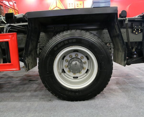 मिनी SINOTRUK STEYR सिक्स व्हील हैवी ड्यूटी डंप ट्रक 4X2 50 किमी / एच मैक्स ड्राइविंग स्पीड