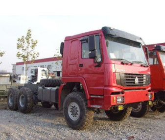 सिनोट्रुक ऑफ - रोड हैवी कार्गो ट्रक 6x6 ऑल व्हील ड्राइव ZZ1311M3861V 350hp