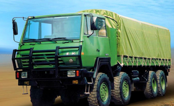 यूरो 3 मानक SINOTRUK वाणिज्यिक भारी ट्रक 8 x 8 ऑल व्हील ड्राइव