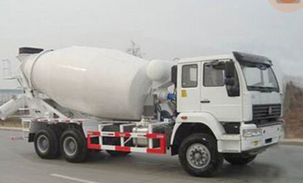 ZZ1251N3841C कंक्रीट मिक्सर ट्रक, ट्रेलर सीमेंट मिक्सर 6x4 सिनोट्रुक STEYR
