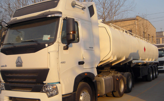ZF8098 जर्मनी स्टीयरिंग ईंधन टैंक ट्रक 6x4 25000L HC16 रियर एक्सल