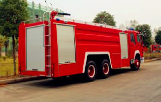 रेड एंड व्हाइट फायर फाइटर रेस्क्यू फायर ट्रक SINOTRUK HOWO 6x4 12m3 अग्निशमन वाहन