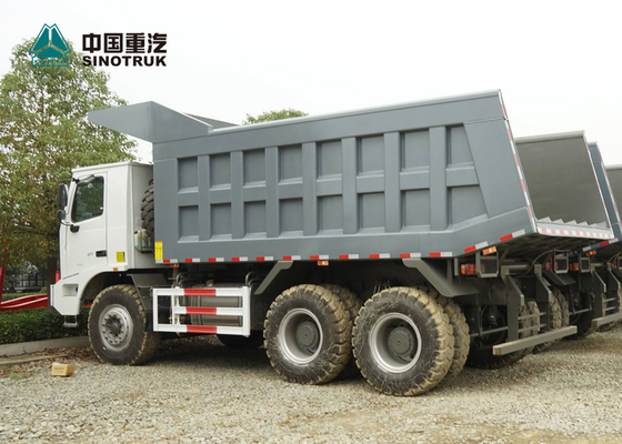 Sinotruck Howo 70 टन खनन भारी शुल्क डंप ट्रक 6x4 दस व्हीलर डंप ट्रक
