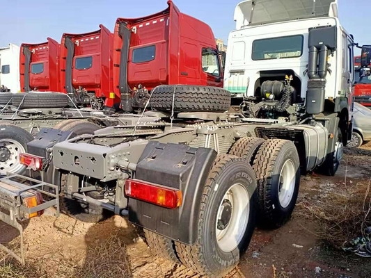 आईएसओ पारित HOWO ट्रैक्टर ट्रक 336HP 375HP 30 टन 50 टन 100 टन 25hp
