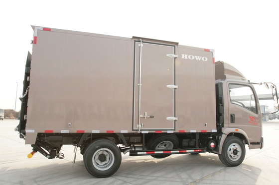 Sinotruk 4x2 HOWO लाइट ड्यूटी वाणिज्यिक ट्रक 3-4 टन क्षमता उच्च दक्षता