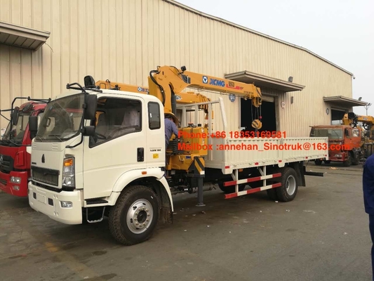 10T कार्गो बॉक्स के साथ Xcmg क्रेन 4x2 6 पहियों के साथ सिनोट्रुक होवो के 5T ट्रक माउंट क्रेन