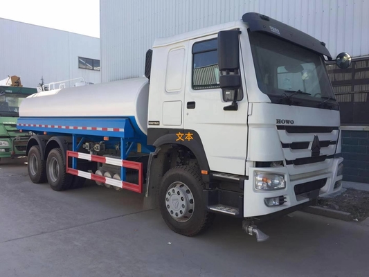 6 X 4 20000L 371hp पानी की टंकी ट्रक Sinotruk Howo7 के स्प्रे सिस्टम के साथ