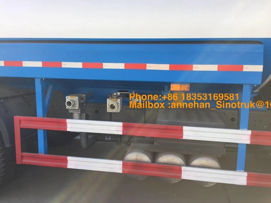 6 X 4 20000L 371hp पानी की टंकी ट्रक Sinotruk Howo7 के स्प्रे सिस्टम के साथ