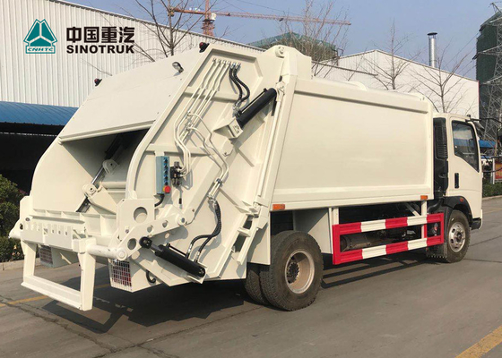 Sinotruk Howo 4x2 कॉम्पैक्ट कचरा ट्रक यूरो 3 120hp 9cbm बिना स्लीपर के
