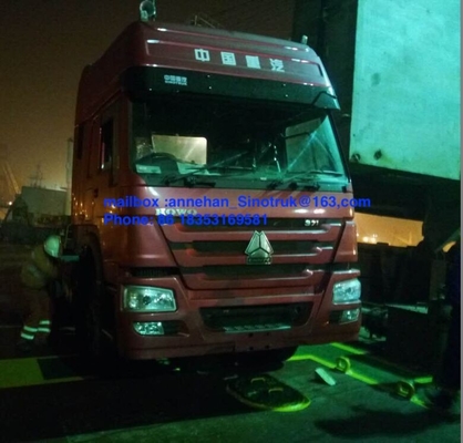 Hw79 केबिन सिनोट्रुक होवो 7 ट्रैक्टर ट्रक 3 स्लीपर्स 6x4 371hp राइट हैंड ड्राइव