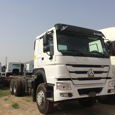 सफेद SINOTRUK HOWO 6X4 हैवी कार्गो ट्रक यूरो II उत्सर्जन मानक