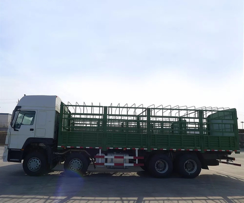 60 टन LHD मैनुअल 8x4 Sinotruk Howo कार्गो ट्रक