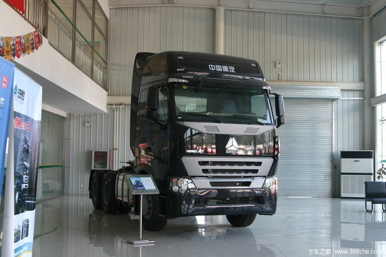 12R22.5 371hp 10 व्हीलर Sinotruk Howo 6x4 ट्रैक्टर ट्रक