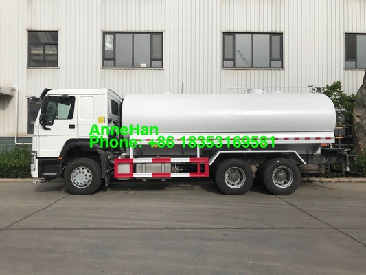 Sinotruk Howo 7 20000L 6x4 पानी की टंकी ट्रक स्प्रे सिस्टम के साथ