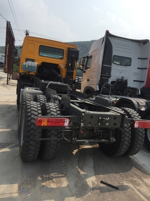 ZZ4257S3241W Sinotruk Howo ट्रक प्राइम मूवर ट्रैक्टर Howo 371