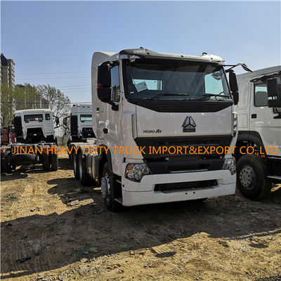 व्हाइट सिनोट्रुक ए 7 6x4 प्राइम मूवर ट्रक होवो 6x4 ट्रैक्टर ट्रक