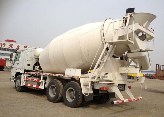 Sinotruk HOWO कंक्रीट मिक्सर ट्रक 8cbm 6X4 ब्लेंडर कंक्रीट सीमेंट