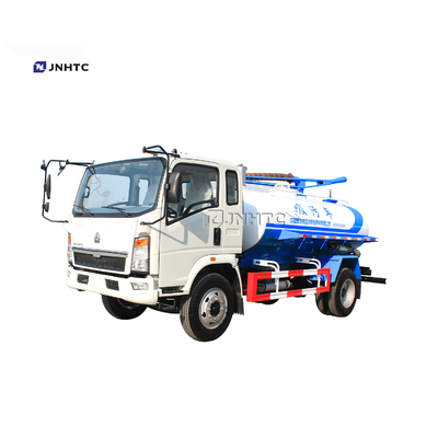 HOWO 4X2 लाइट ड्यूटी ट्रक 4cbm 1000 गैलन सीवेज सक्शन क्लीनिंग