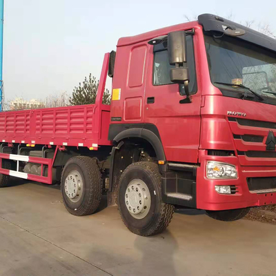 SINOTRUK HOWO 12 पहियों 8X4 फ्लैटबेड कार्गो ट्रक भारी शुल्क ट्रक लॉरी वैन लोड