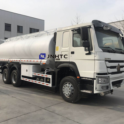 Sinotruk HOWO 371hp तेल ईंधन टैंकर ट्रेलर यूरो 2 यूरो 3 25000L 6x4