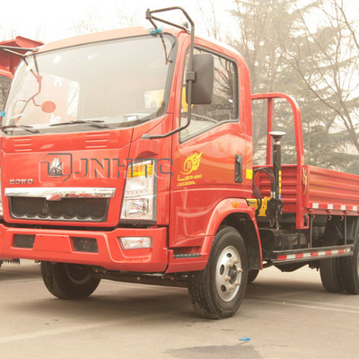 Sinotruk HOWO 4x2 ट्रक माउंटेड टेलीस्कोपिक क्रेन हुक फोल्डिंग आर्म लिफ्टिंग ट्रक