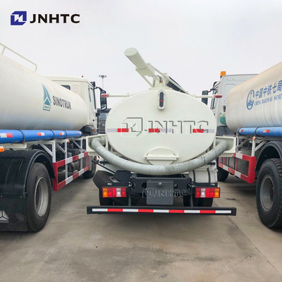SINO HOWO 4x2 6 टायर छोटे वैक्यूम सीवेज सक्शन ट्रक 3000L 5000L 6000L
