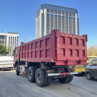 HOWO 6x4 टेन व्हील्स हैवी ड्यूटी डंप ट्रक 371hp 30 टन 18 क्यूबिक