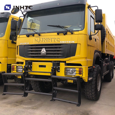 HOWO 6x4 20 टन 30 टन टेन व्हीलर डंप ट्रक 20 क्यूबिक 371hp 5.6 मीटर कार्गो बॉडी के साथ