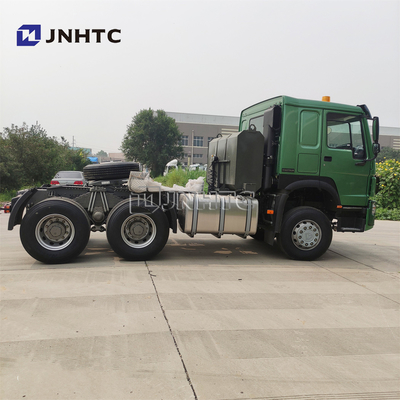 सेकेंड हैंड हाउ सिनोट्रुक 371 प्राइम मूवर ट्रक 420hp 6X4 LHD RHD
