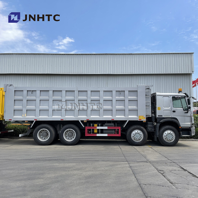 Sinotruk HOWO 8x4 30t हैवी ड्यूटी डंप ट्रक मिनरल माइन 35 क्यूबिक 12 व्हील्स