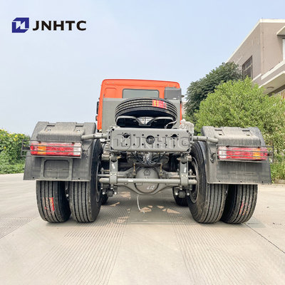 Sinotruk HOWO 6x4 10 पहियों 20ton RHD ट्रक हेड प्राइम मूवर ट्रैक्टर ट्रक
