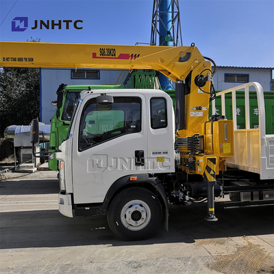 क्रेन RHD 10 टन ट्रक के साथ SINOTRUK HOWO 4X2 लाइट ड्यूटी वाणिज्यिक ट्रक