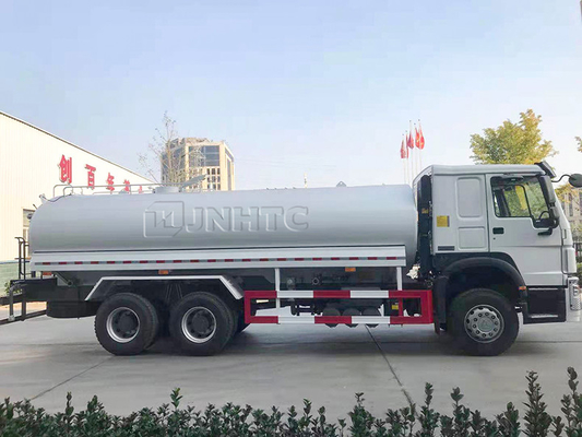 Sinotruk HOWO वाटर टैंक ट्रक स्प्रेयर वाटर ट्रक 20000L