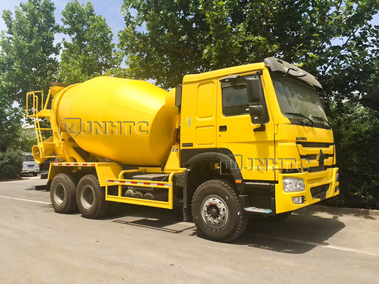 371hp Orignal Sinotruk Howo मिक्सर टैंक ट्रक 10M3 6x4 10 व्हील लेफ्ट हैंड ड्राइव
