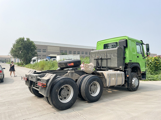 सिनोट्रुक होवो टेन व्हील्स 371hp प्राइम मूवर ट्रक 50t ट्रैक्टर हेड